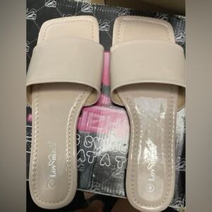 LovMark Beige Slide Sandals